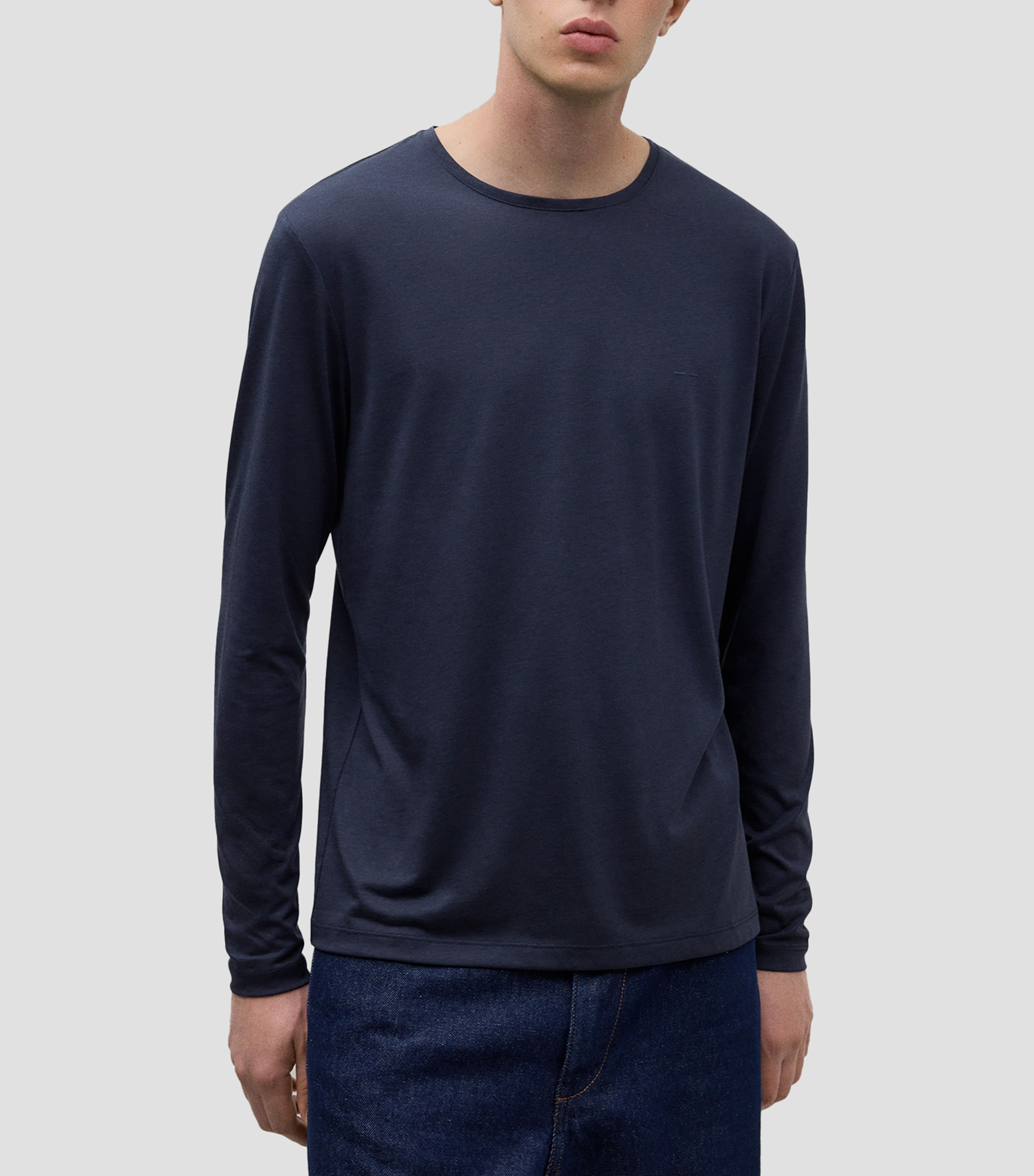 Playera cuello redondo manga larga Hombre